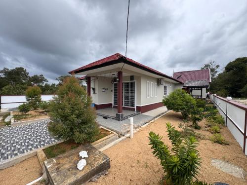 Teratak Dungun Homestay - Kertih