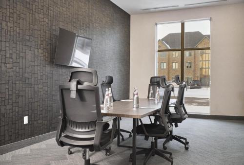 Toplantı odası / Geniş salon, Four Points by Sheraton Oakville in Oakville