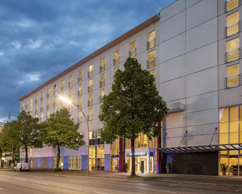 Exterior view, PLAZA INN Hamburg Horner Rennbahn in Billstedt