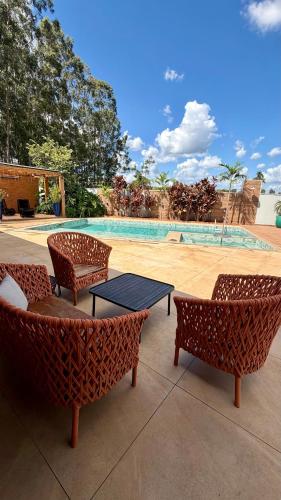Bassein, Casa para Temporada com Piscina e Churrasqueira Lençóis Paulista (Casa para Temporada com Piscina e Churrasqueira Lencois Paulista) in Lencois Paulista