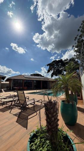 Bassein, Casa para Temporada com Piscina e Churrasqueira Lençóis Paulista (Casa para Temporada com Piscina e Churrasqueira Lencois Paulista) in Lencois Paulista