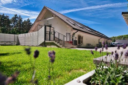 Velo Hostel - Campers & Bikes ENERGYLANDIA - Wadowice Velo Hostel - Campers & Bikes ENERGYLANDIA - Wadowice