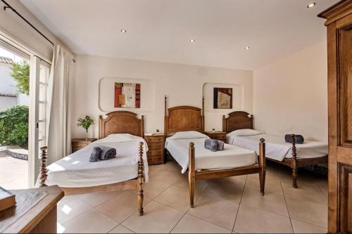 Casa das Amendoeiras – khách sạn tại Areias Sao João