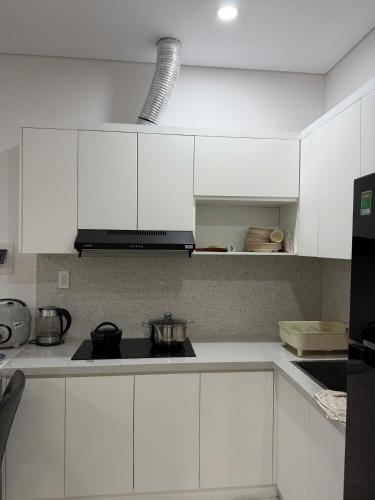 Kitchen, Góc Nắng HomeStay and Apartment in Haiphong