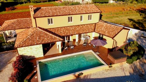 Villa Perla Spa – khách sạn tại Debeljuhi