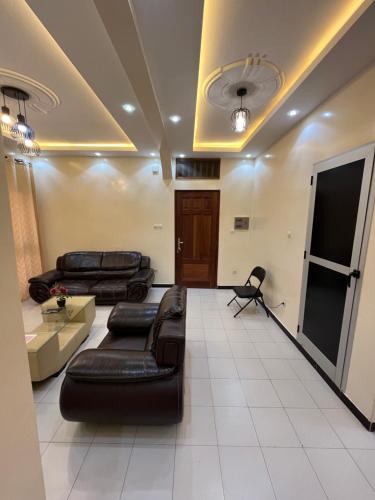 Appartement luxueux sortie 9 péage (Appartement luxueux sortie 9 peage) in Rufisque