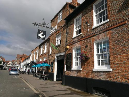 the swan hotel thame