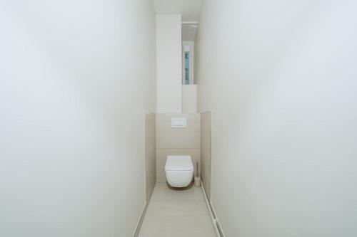 Urban Nest Apartment 3 Cozy Central - image 11