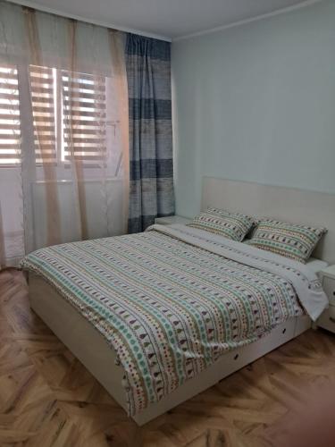 Apartament in Gurasada