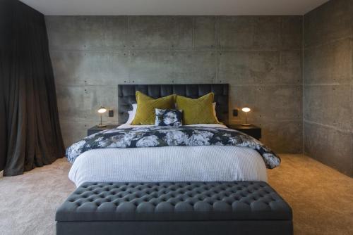 Ladena by MajorDomo - Luxurious Villa near Central Queenstown - image 7