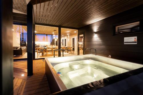 Stay North - Villa Mono in Salmentaka