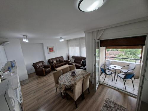 DARDİ Apartment (DARDI Apartment) in ลายา เอ เร