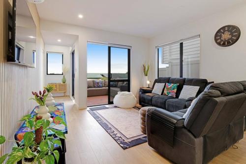 Spacious 4BR Family Haven with Air-con - Parking – khách sạn tại Onehunga