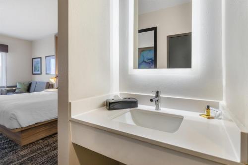 Holiday Inn Express Pocomoke City an IHG Hotel - image 34