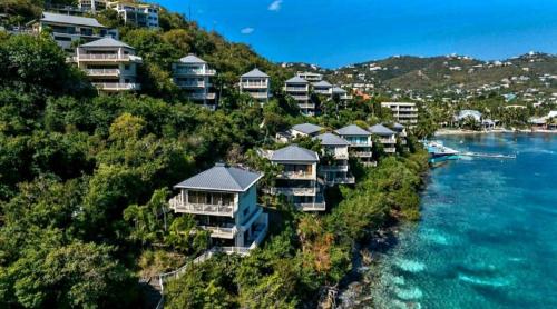 E9 condo in Smith Bay