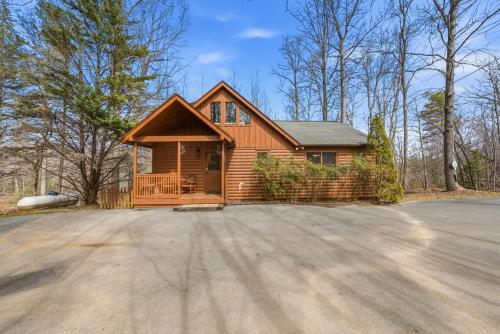 The Toasted Turkey cabin - image 11