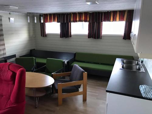 Polar Hotel Lyngskroa in Oteren