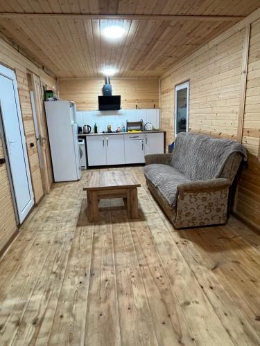 Temos Cozy Cabin in Akhaldaba