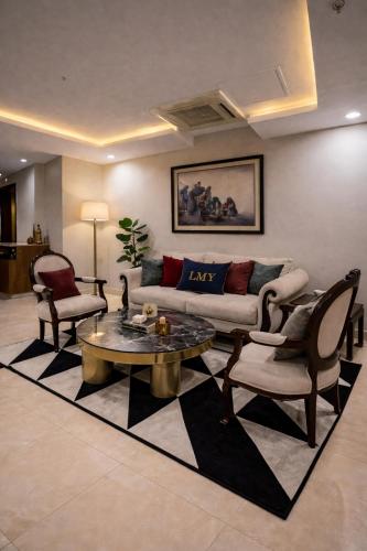 Gold Crest Signature Executive Luxurious Apartments DHA PH-4 Lahore - image 5