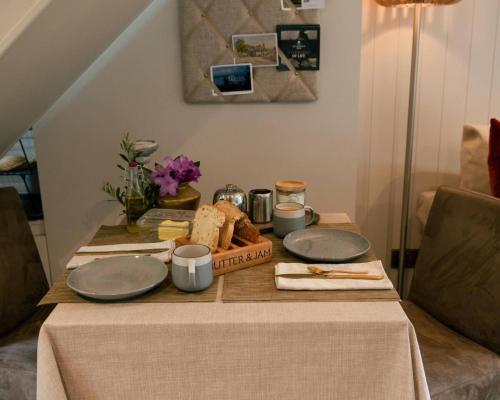 Iekārtas, Beautiful New Forest Hideaway in West Wellow