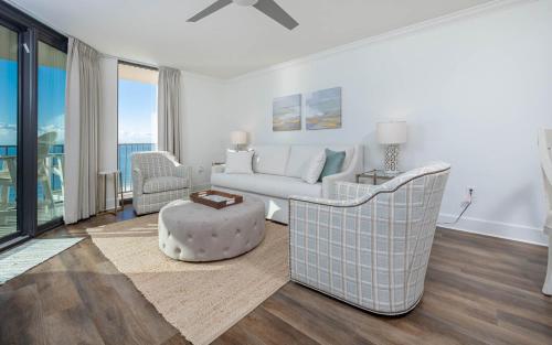 Phoenix East 2 - 2104 condo in Waterfront/beach