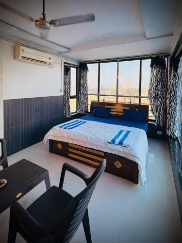 Rooftopwaves penthouse