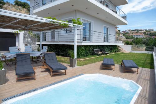 Oasis Resort Pure Relaxation Serenity in Mikrolimano