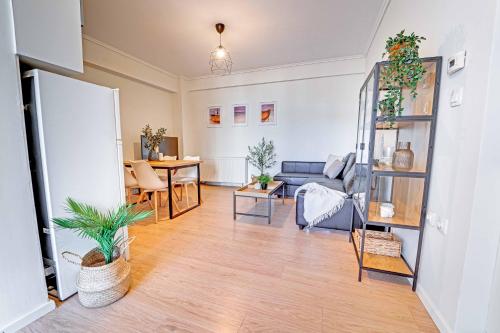 Apartments More – khách sạn tại Peraia