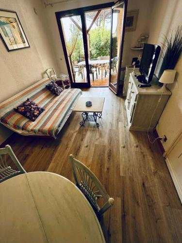 Bright cocoon in Sainte-Maxime - close to the sea