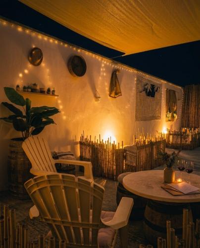 Villino Due Palme Private Patio House with Whirlpool Bathtub & LED Ambience in Salento 6 7 Guests