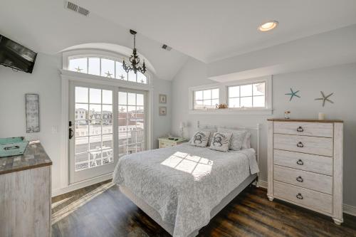 Family Home w/ 5 Decks! Fantasy Island Down Street in Beach Haven (NJ)