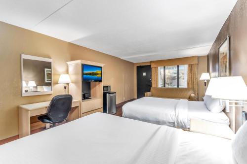 2 double beds