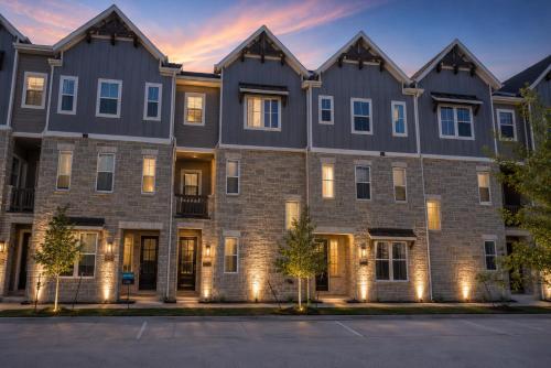 Collin Creek Executive Residences in Плейно, Тексас
