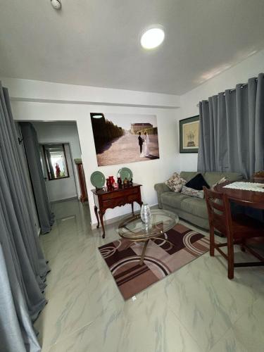 Apartamento Acogedor cerca de Zona Colonial – khách sạn tại Villa Duarte
