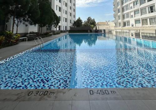 Airy Pool View Stay Above DPulze Mall #DP8