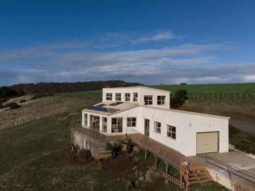The Hemp House | Table Cape Ocean Views in Boat Harbour