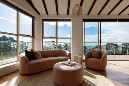 The Hemp House | Table Cape Ocean Views in Boat Harbour