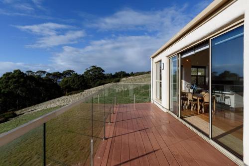 The Hemp House | Table Cape Ocean Views in Boat Harbour