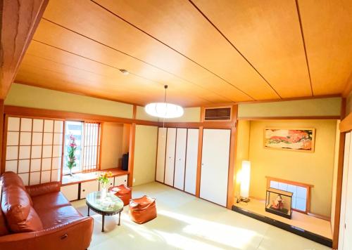 源縁 最大16名様宿泊可能 200m2 – khách sạn tại Bắc Osaka