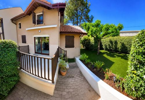 CAPBRETON House, Beach, Downtown, Port, Walking Distance