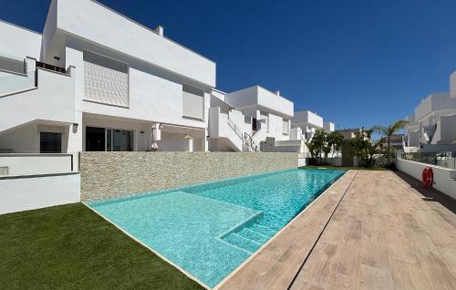 Stunning Apartment In Pilar De La Horadada