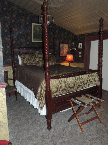 Historic Farnsworth House Inn – Gettysburg, PA