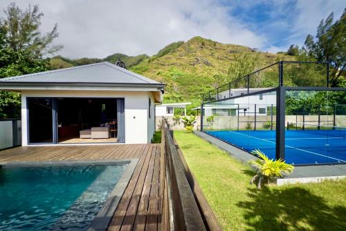 Haumaru Bungalows - 2 private pools and private PADEL court - 6 pers – khách sạn tại Hauru