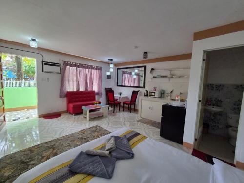 RM Apartments in Danao