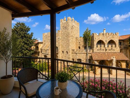 Paphos Eye 360 Roman Hotel, Lighthouse & Sea View – khách sạn tại Khac
