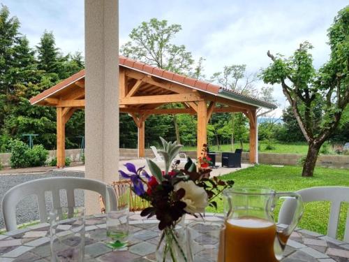 Gîte paisible, animaux admis - 4 pers. - FR-1-496-407 (Gite paisible, animaux admis - 4 pers. - FR-1-496-407) in Boisset-les-Montrond