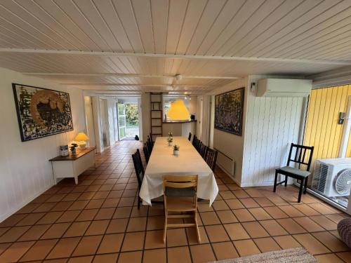 Faciliteiten, Groot Vakantiehuis Met Zwembad, Spa En Sauna (Large Holiday Home With Pool Spa And Sauna) in Vaeggerlose