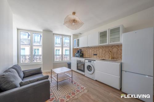 T2 lumineux proche Grands Boulevards Paris 10è