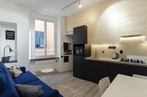 JOIVY Heart of the City 1 Bed Apt near Castle Belvedere, Janov