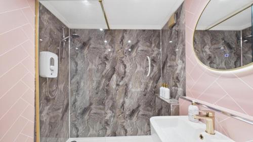 Harbour Rose - 1 Bedroom Apartment - Tenby - image 3